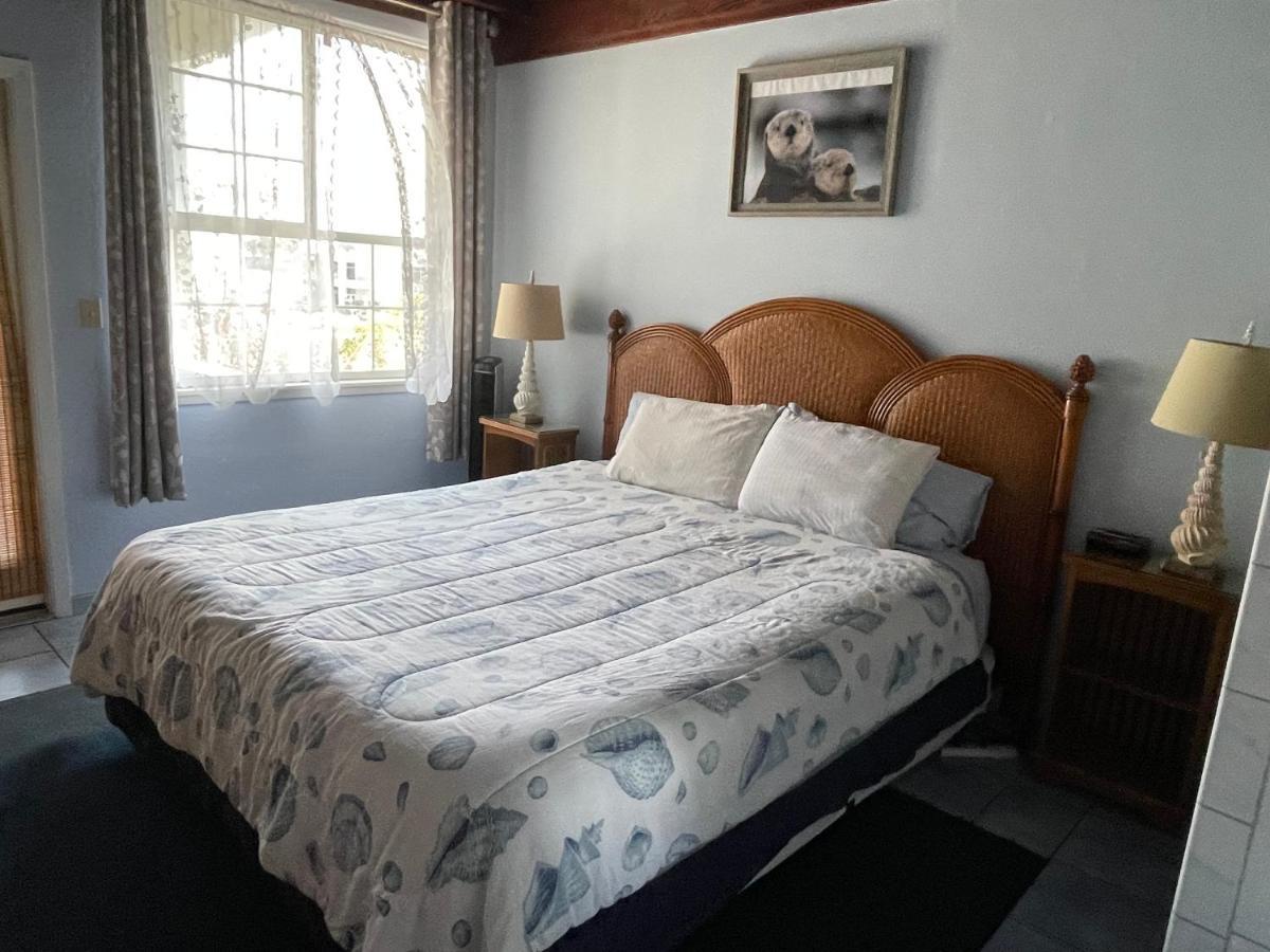 Edgewater Beach Inn & Suites Санта-Крус Экстерьер фото