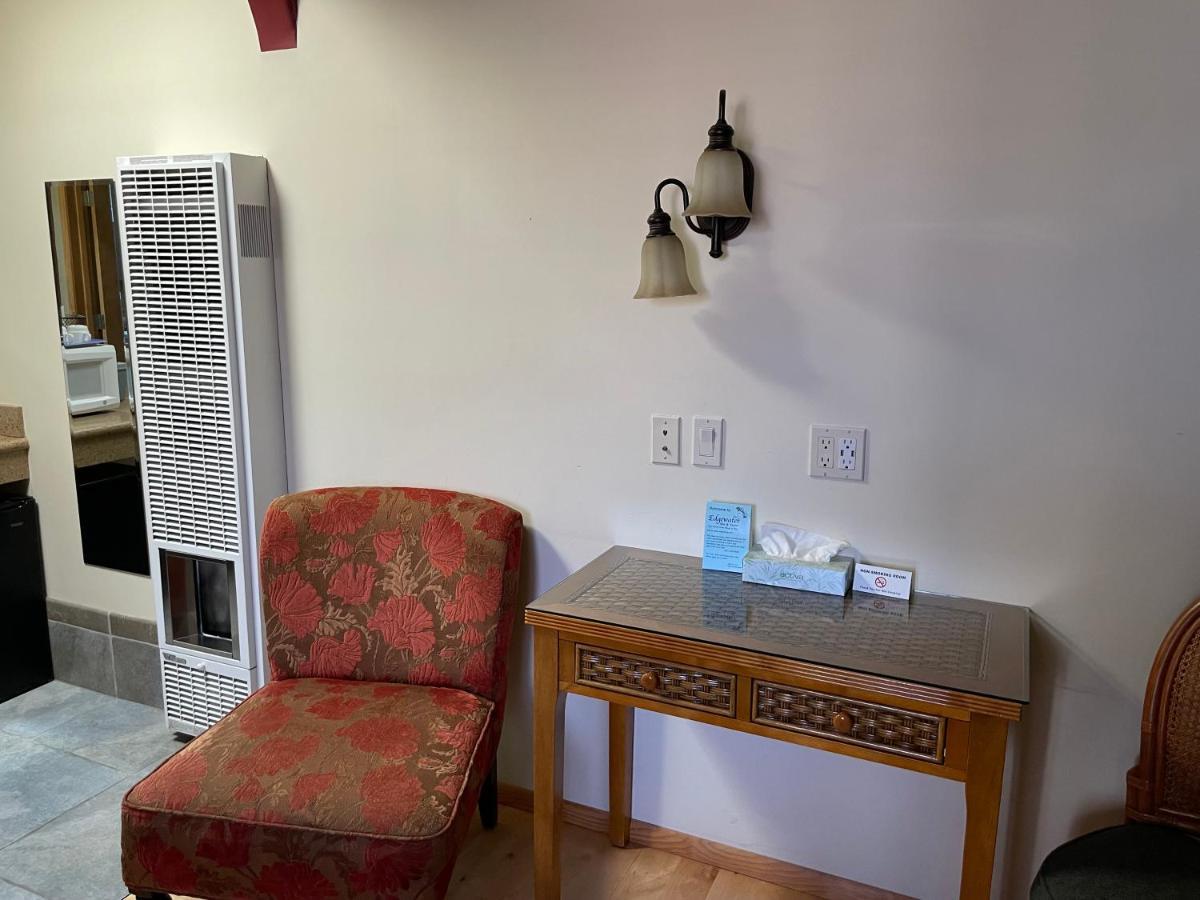 Edgewater Beach Inn & Suites Санта-Крус Экстерьер фото