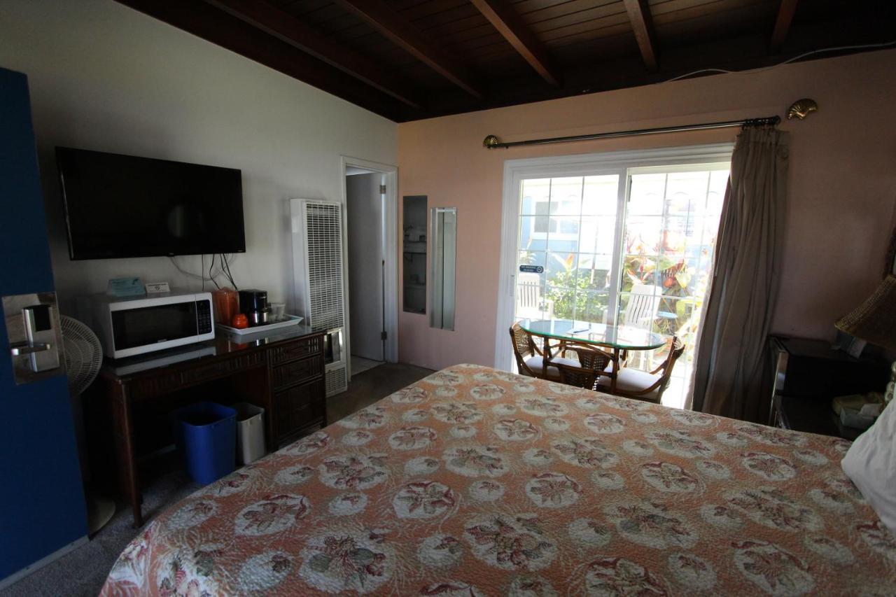 Edgewater Beach Inn & Suites Санта-Крус Экстерьер фото